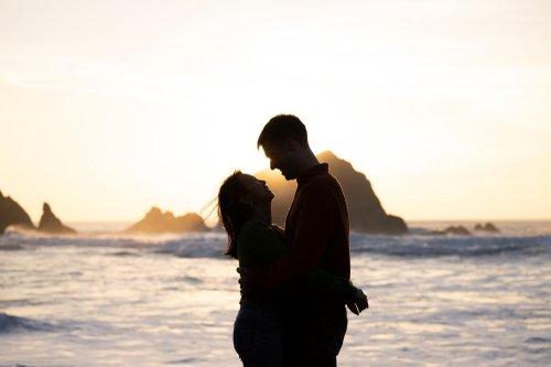 mobile - carousel-hero-element image-0