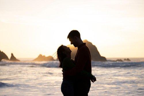 mobile - carousel-hero-element image-4